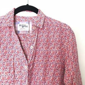 Holding Horses Sz 0 floral button down shirt pink